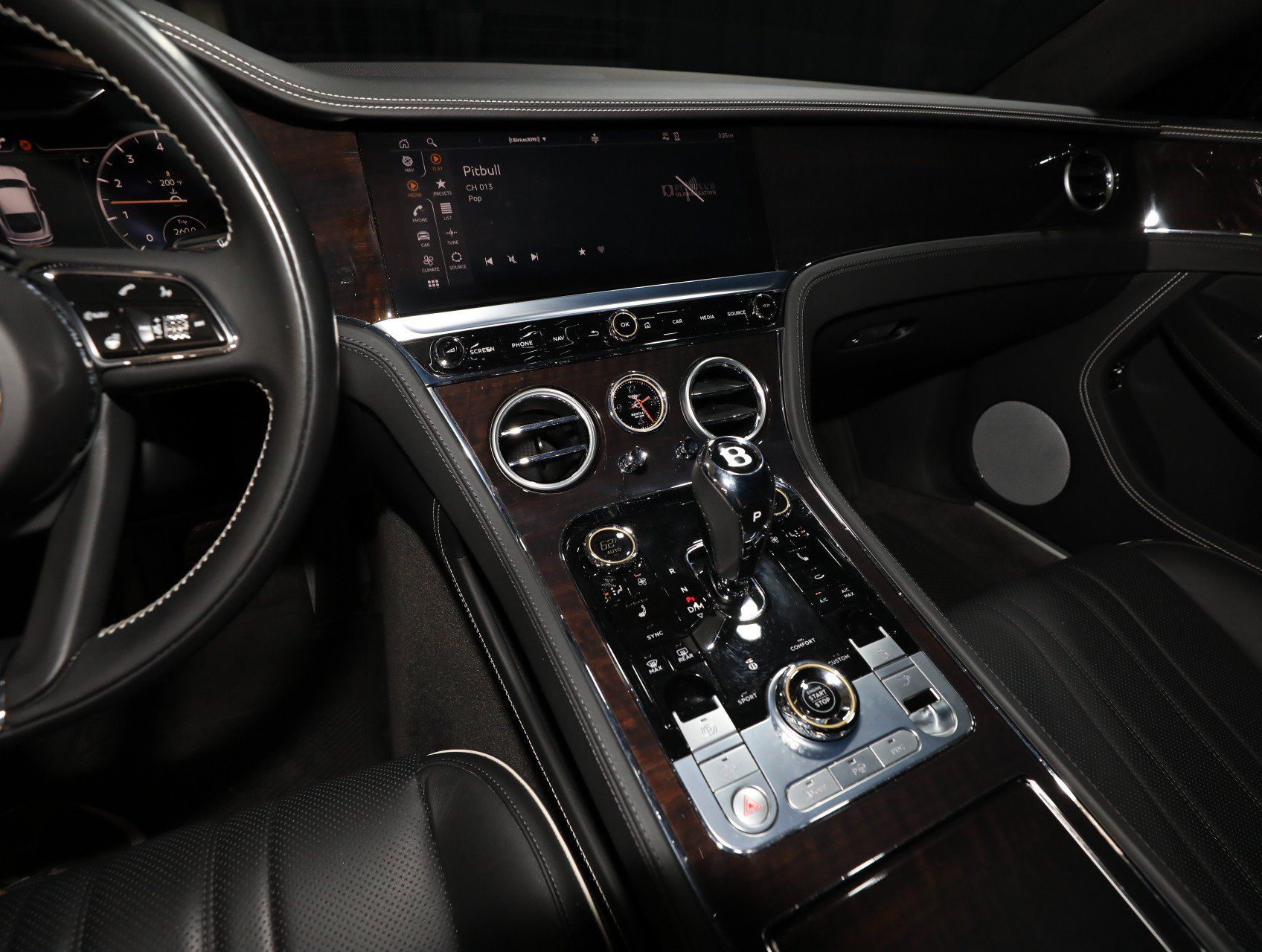Used 2024 Bentley Continental GT Mulliner AWD/4WD image 52