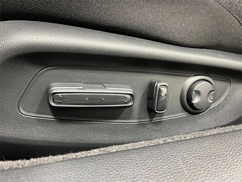 New 2025 Honda Accord SE image 13