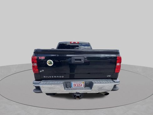 Used 2017 Chevrolet Silverado 2500 LTZ w/ LTZ Plus Package AWD/4WD image 5