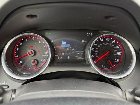 Used 2020 Toyota Camry XSE image 11