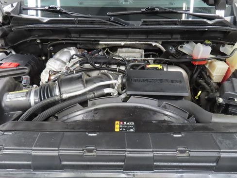 Used 2023 GMC Sierra 2500 SLE w/ SLE Value Package; image 29