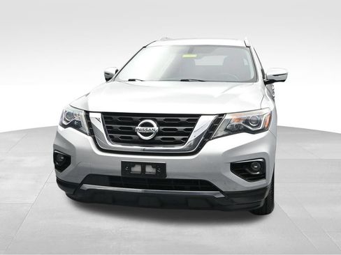 Used 2017 Nissan Pathfinder SL w/ SL Premium Package AWD/4WD image 8