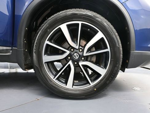 Used 2018 Nissan Rogue AWD image 14