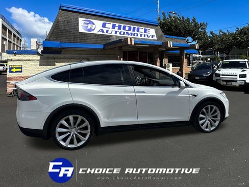 Used 2017 Tesla Model X 75D AWD/4WD image 8