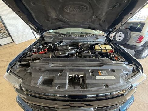 Used 2022 Ford F350 Lariat w/ Black Appearance Package image 20