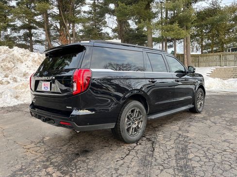 Used 2025 Ford Expedition Max Active image 6