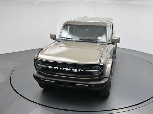 New 2026 Ford Bronco Outer Banks image 32