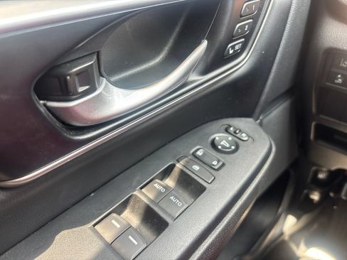 Used 2022 Honda CR-V EX-L image 12