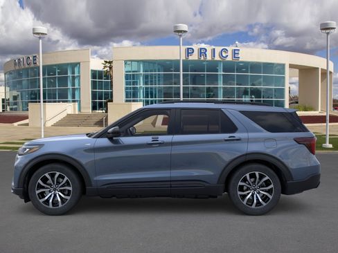 Used 2026 Ford Explorer ST-Line AWD/4WD image 3