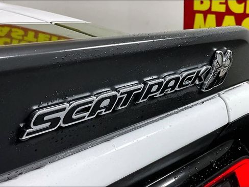 Used 2023 Dodge Challenger R/T Scat Pack image 9