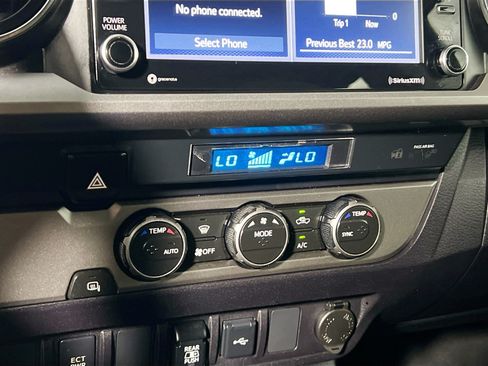 Used 2021 Toyota Tacoma SR5 RWD image 25