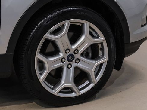 Used 2019 Ford Escape Titanium AWD/4WD image 55