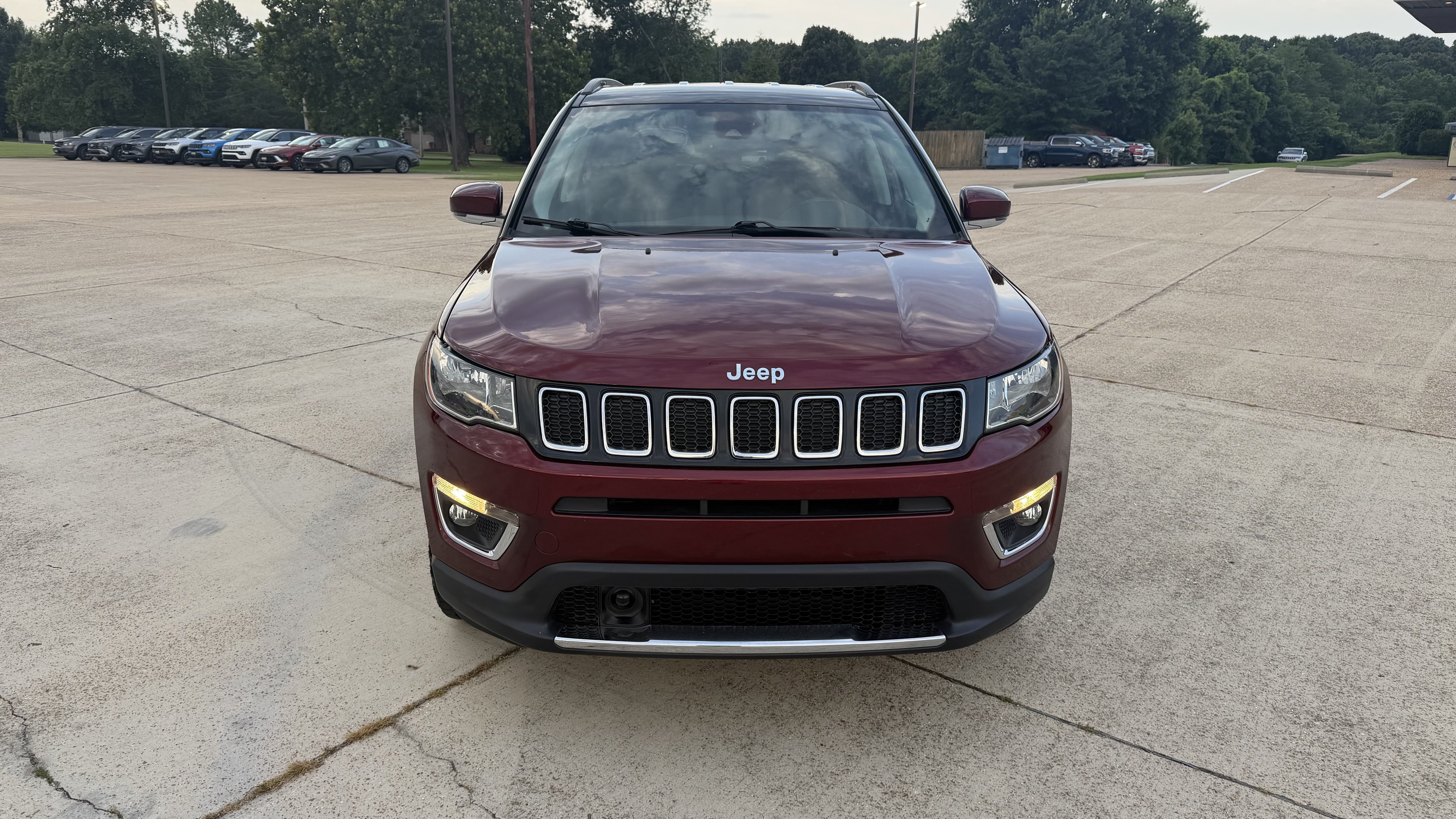 Used 2021 Jeep Compass Limited AWD/4WD image 3