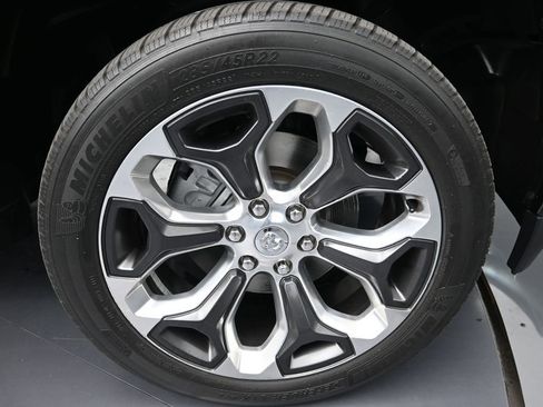 Used 2019 RAM 1500 Limited image 9