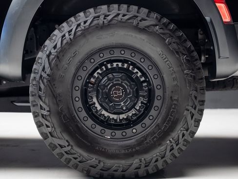 Used 2022 Ford F150 Raptor w/ Equipment Group 801A High AWD/4WD image 22