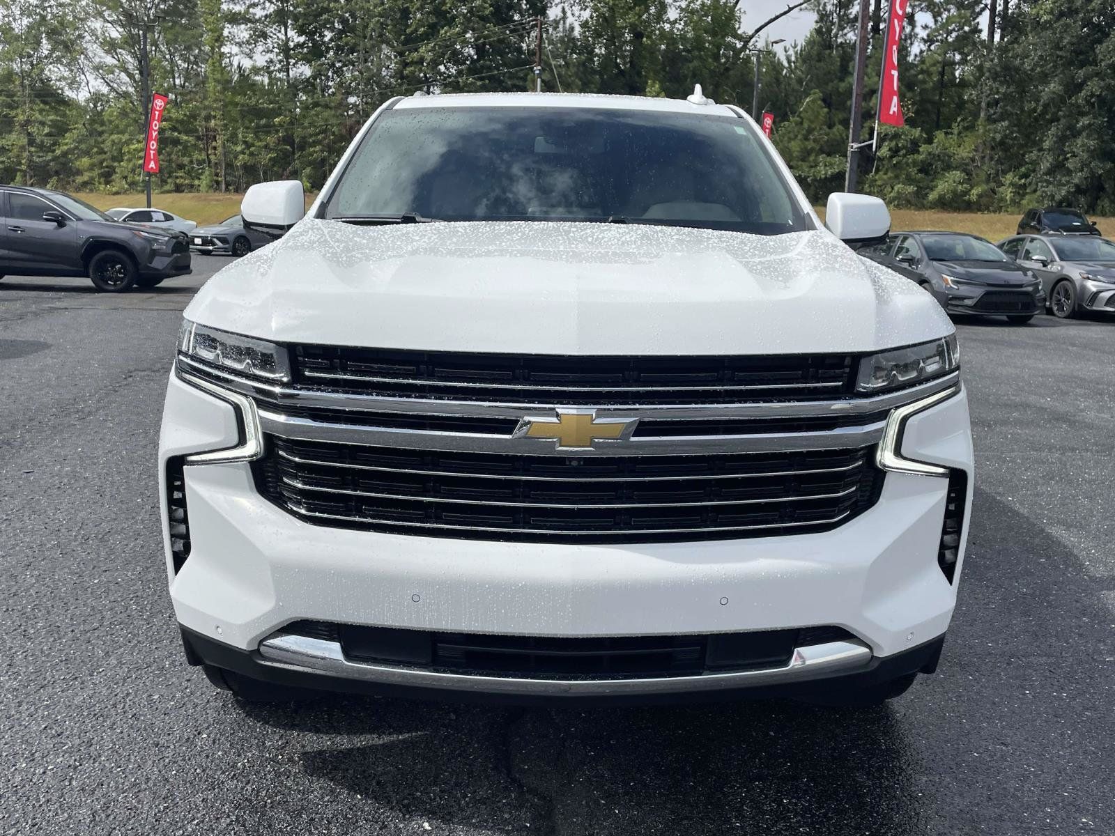 Used 2024 Chevrolet Tahoe LT w/ Luxury Package RWD image 6