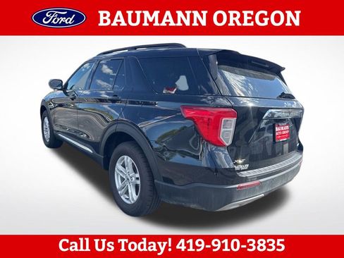 Used 2022 Ford Explorer XLT w/ Equipment Group 202A AWD/4WD image 7