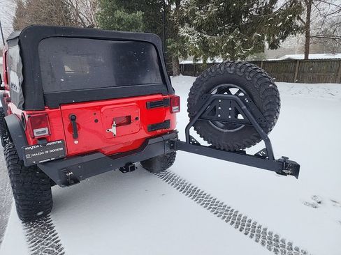 Used 2015 Jeep Wrangler Unlimited Sport w/ Quick Order Package 24S image 11