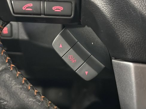 Used 2016 Subaru Crosstrek 2.0i Limited image 20