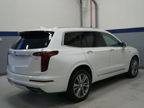 Certified 2023 Cadillac XT6 Premium Luxury w/ Technology Package AWD/4WD image 7