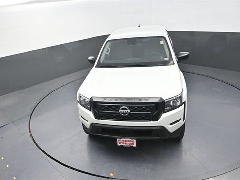Used 2024 Nissan Frontier S image 20
