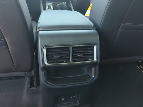 New 2026 Volkswagen Atlas Cross Sport SE AWD/4WD image 29