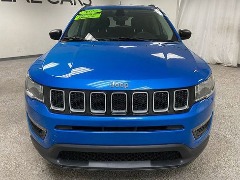 Used 2017 Jeep Compass Sport w/ Tech Group image 2