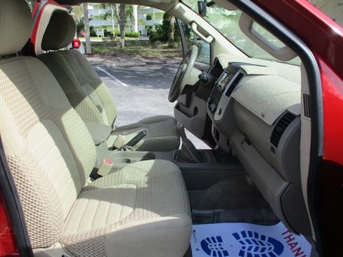 Used 2016 Nissan Frontier SV RWD image 26
