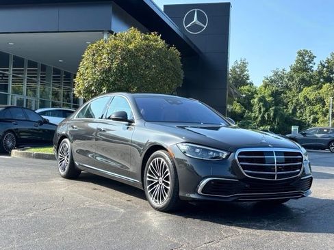 Used 2024 Mercedes-Benz S 580 4MATIC Sedan image 1