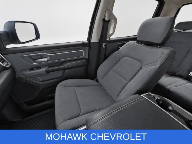 Used 2019 RAM 1500 Big Horn AWD/4WD image 19