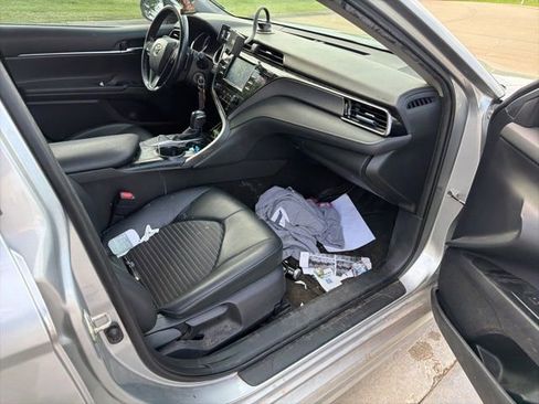 Used 2019 Toyota Camry SE image 9