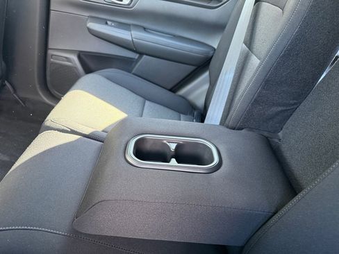 Used 2023 Honda CR-V LX image 18