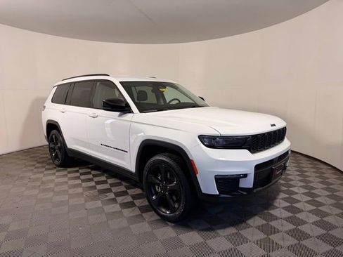 Certified 2023 Jeep Grand Cherokee L Limited w/ Black Appearance Package image 1