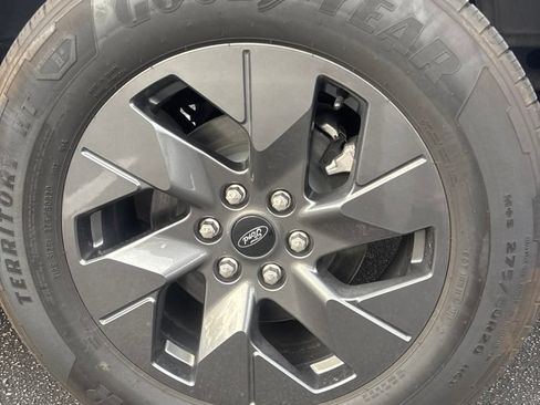 Used 2025 Ford F150 Lightning Flash AWD/4WD image 14