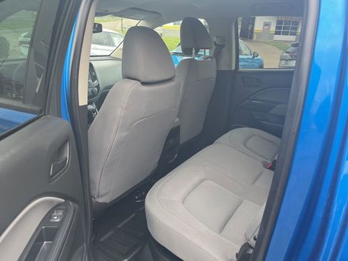 Used 2022 Chevrolet Colorado W/T w/ Custom Special Edition RWD image 25