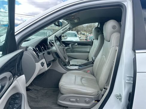 Used 2017 Buick Enclave Leather image 21