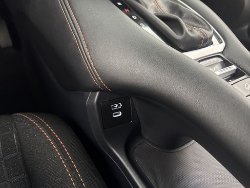 Certified 2024 Honda HR-V Sport image 30