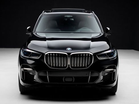 Used 2023 BMW X5 M50i w/ Executive Package image 6