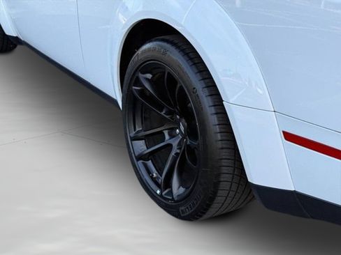 Used 2022 Dodge Challenger R/T Scat Pack RWD image 30