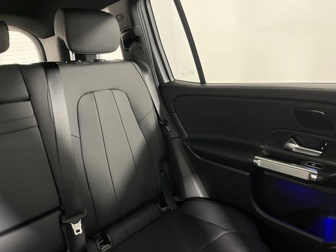 Used 2026 Mercedes-Benz GLB 250 image 15