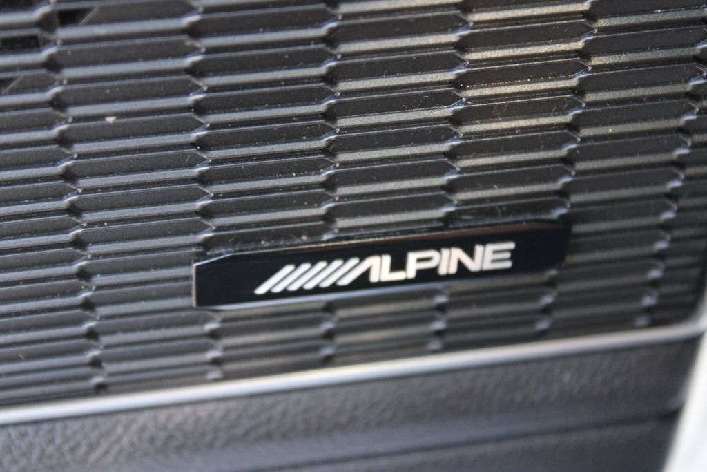 Used 2022 Jeep Grand Cherokee L Limited RWD image 48