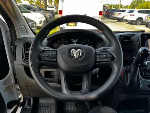 Used 2026 RAM ProMaster 2500 w/ Convenience Group FWD image 27