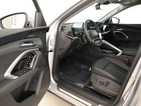 New 2025 Audi Q5 2.0T Premium Plus image 14