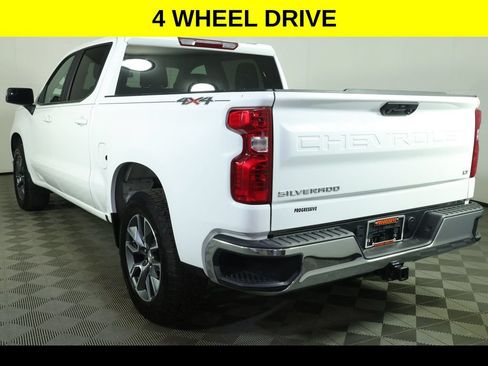Used 2024 Chevrolet Silverado 1500 LT AWD/4WD image 4