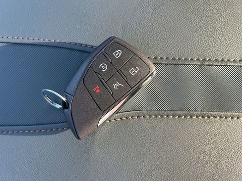 New 2026 GMC Acadia AT4 image 33