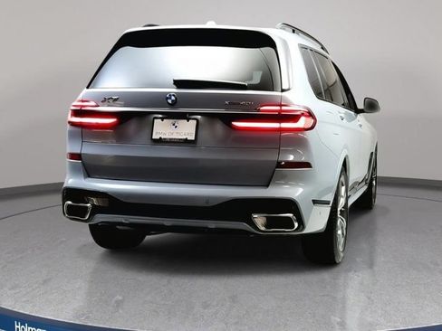 Used 2026 BMW X7 xDrive40i w/ M Sport Package AWD/4WD image 4
