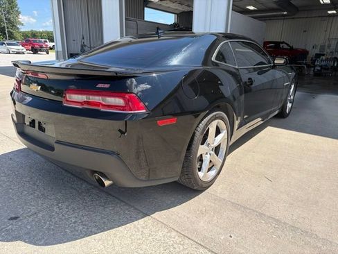 Used 2015 Chevrolet Camaro SS w/ RS Package RWD image 6