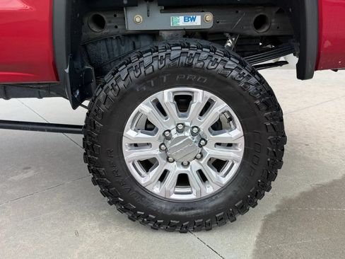 Used 2019 GMC Sierra 2500 Denali w/ Duramax Plus Package AWD/4WD image 15