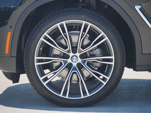 Used 2025 BMW X4 xDrive30i w/ Premium Package AWD/4WD image 5