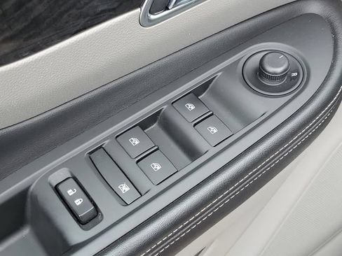 Used 2016 Buick Encore Sport Touring FWD image 23